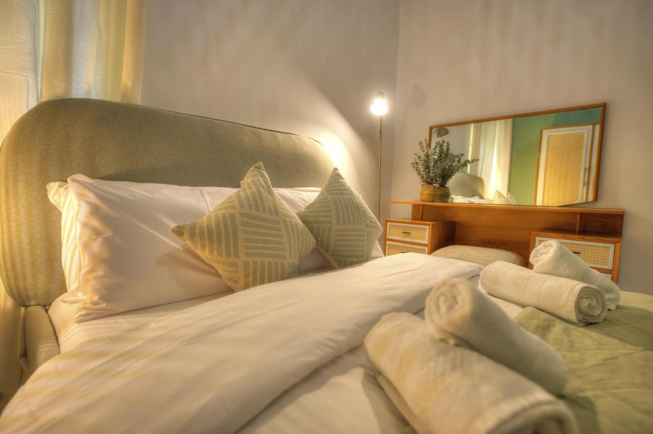 Beautifully Furnished Seafront 4 Bedrooms Goslm-4 Sliema Exterior foto