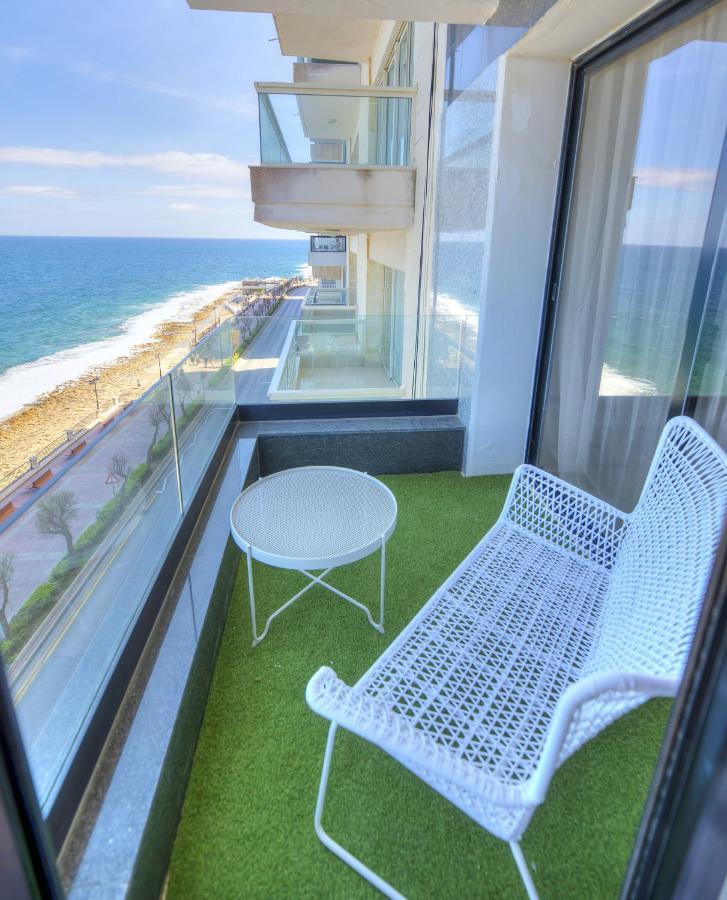 Beautifully Furnished Seafront 4 Bedrooms Goslm-4 Sliema Exterior foto